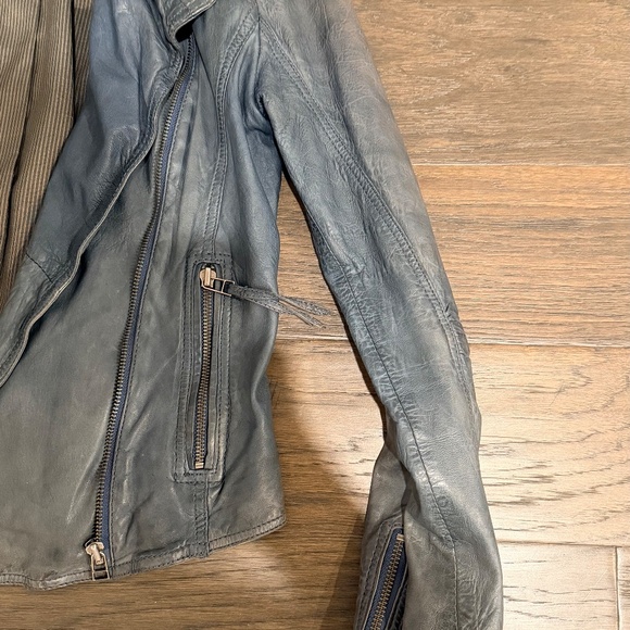 Danier Blue-Grey Genuine Leather Moto Jacket 2XS Asymmetric Zip, High Collar - Picture 15 of 16